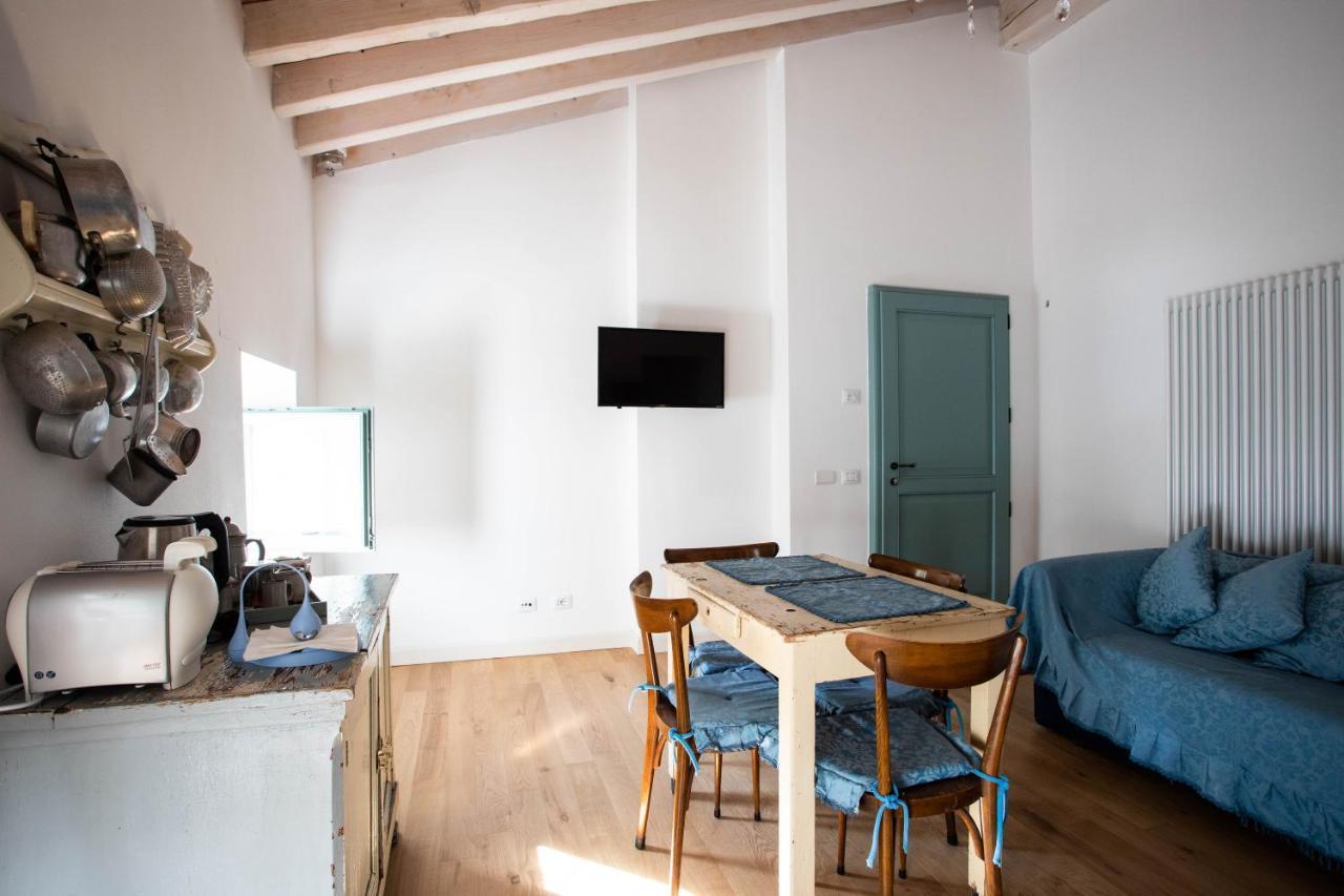La Marcona Apartman Serramazzoni Kültér fotó